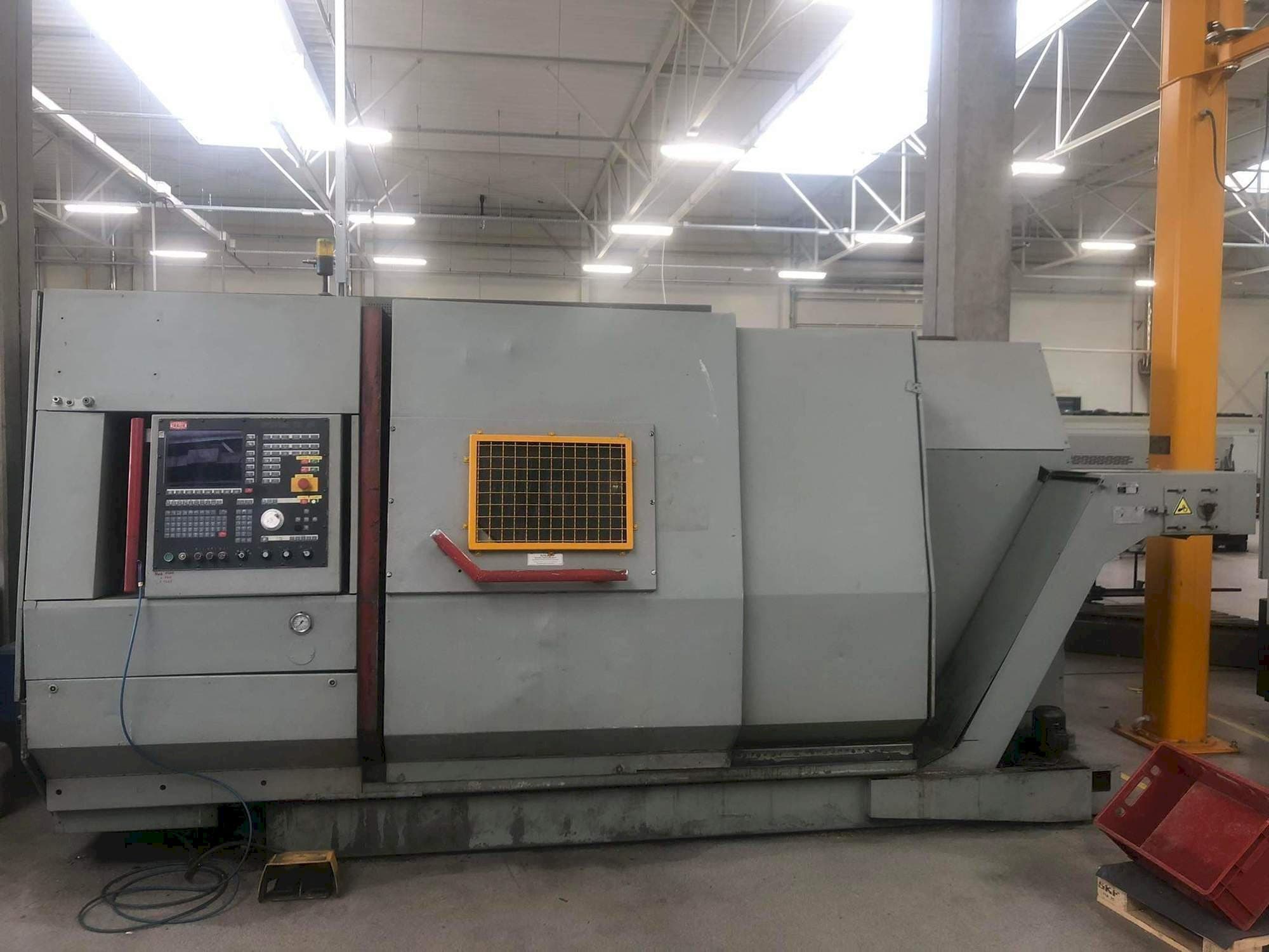 Front view of TRAUB TNA600  machine