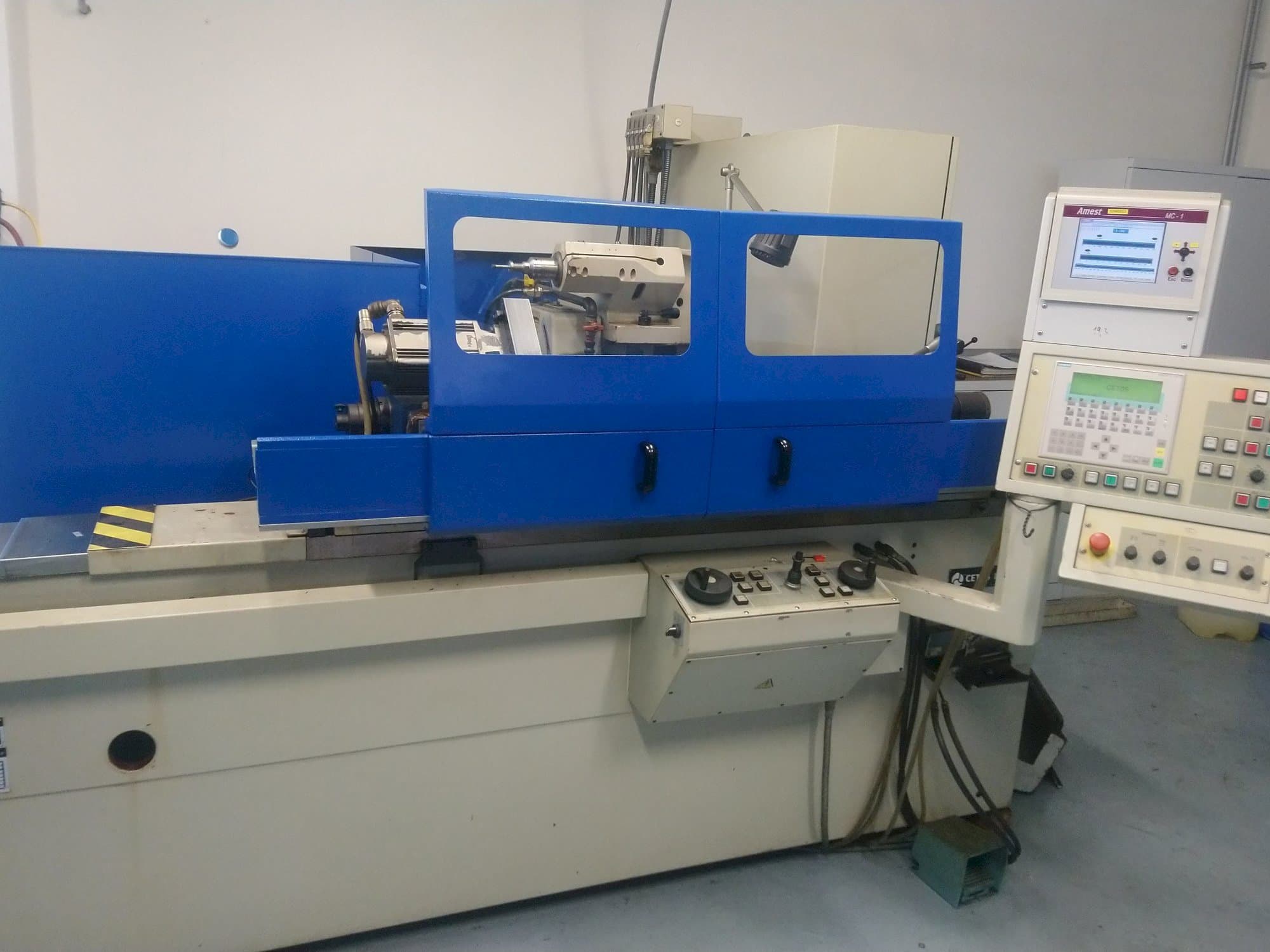 Front view of Cetos									 BUA 25A/750  machine