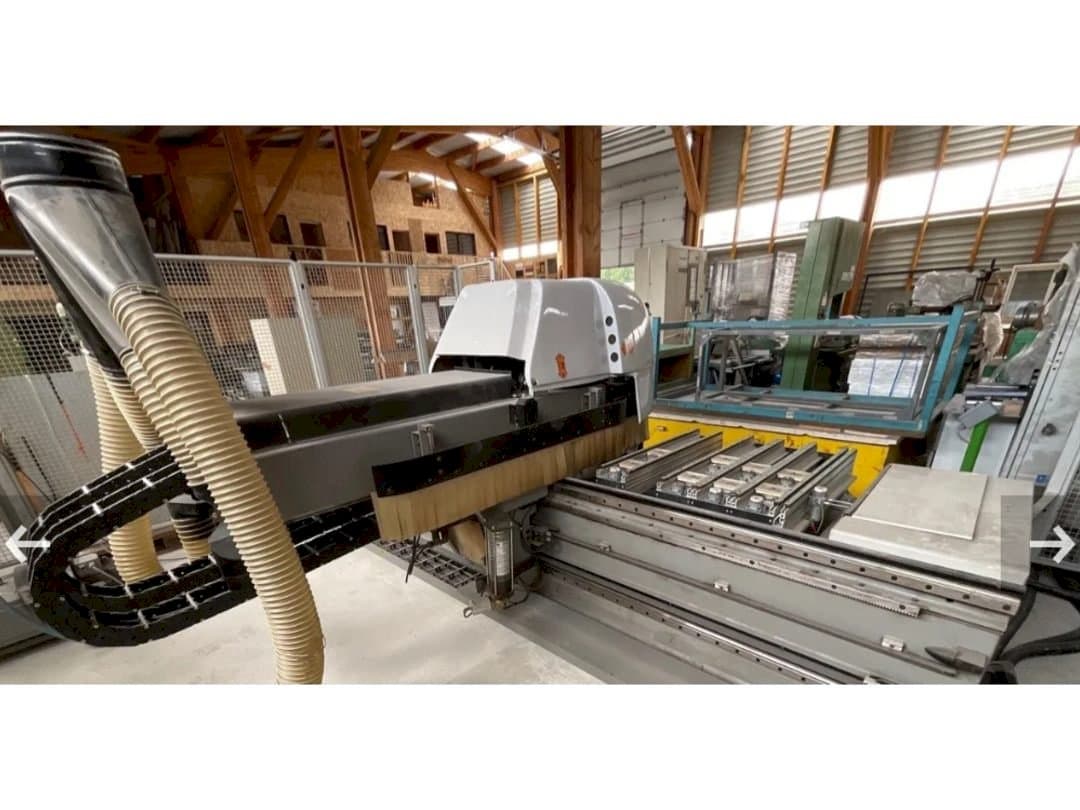 Front view of BIESSE Rover 321 R  machine