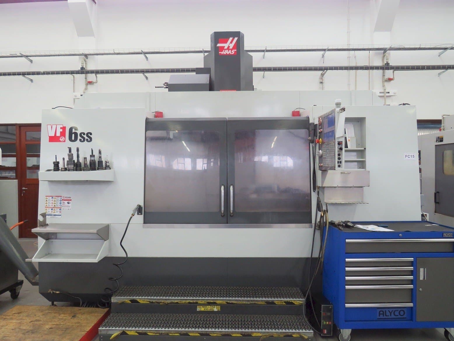Front view of HAAS VF-6SS  machine
