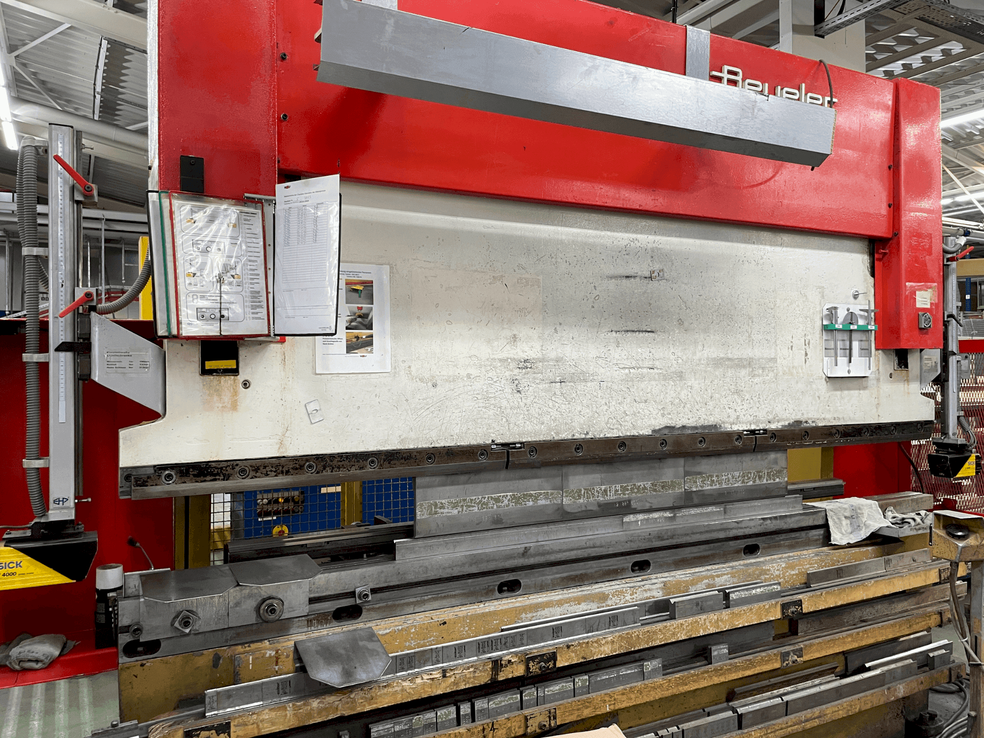 Front view of BEYELER RT 125 x 3100  machine