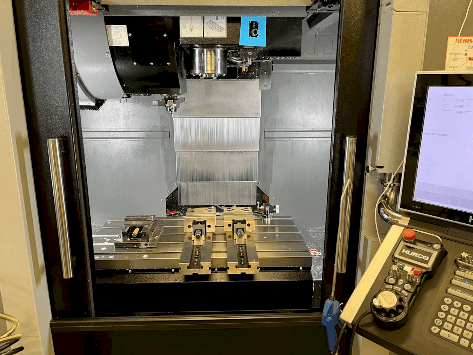 Front view of Hurco VMX30i  machine