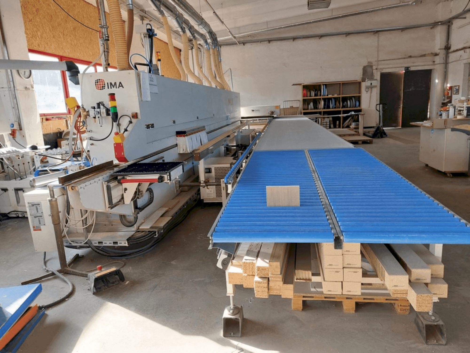 Front view of IMA Contour/I/G80/R3/IMALUX  (2017)  machine