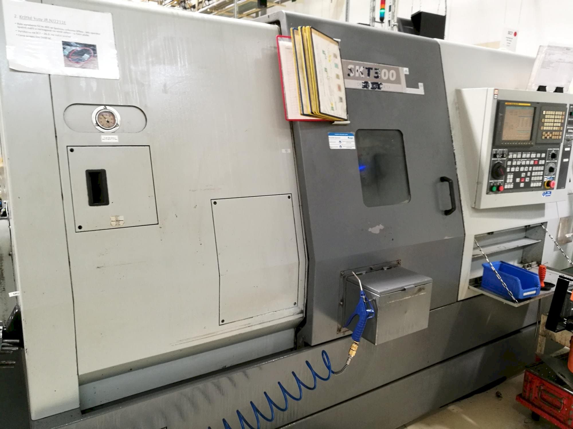 Front view of Hyundai Kia SKT 300  machine