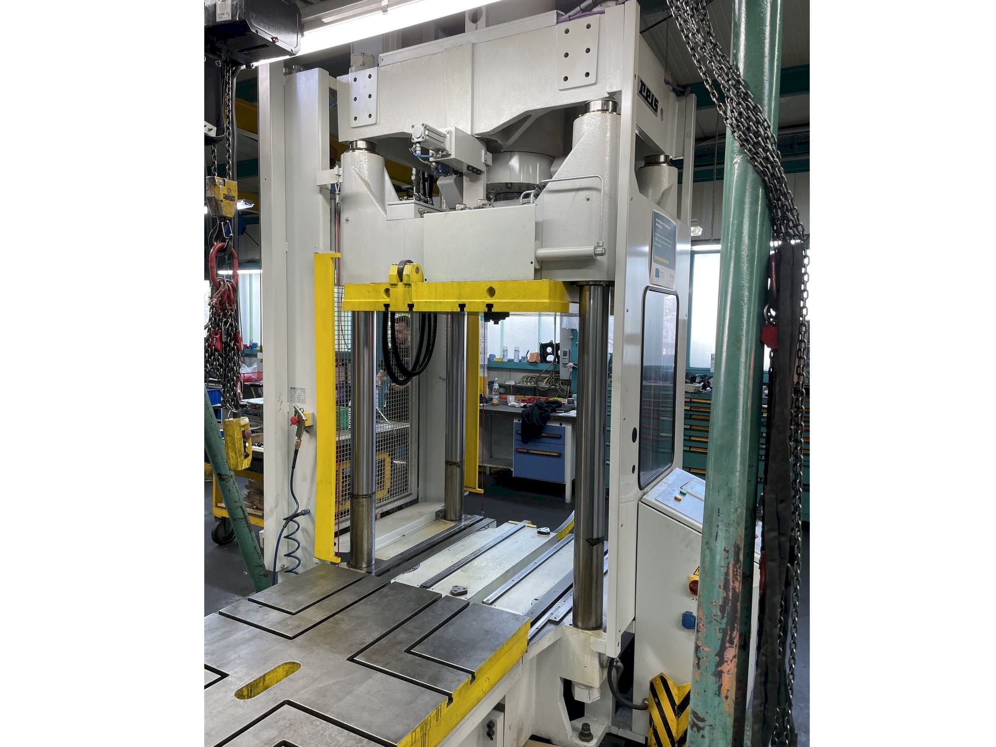 Front view of Reis TUS 100  machine