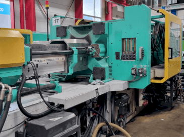 Front view of Arburg 630 S 2500-1300 ECO  machine