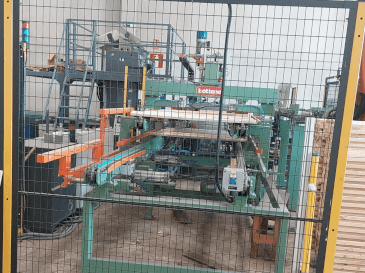 Front view of MAQUINARIA LDM VPS 2103  machine
