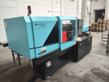 Front view of DEMAG Systec 100/420-310  machine