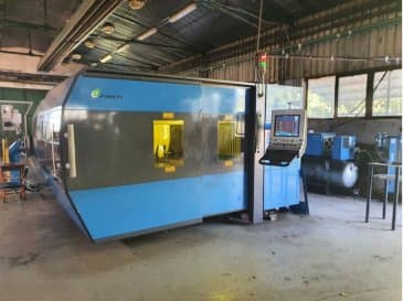 Front view of Prima Power Platino Fiber  machine