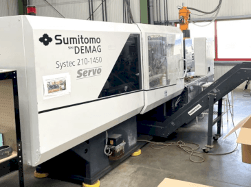 Front view of DEMAG System 210-1450  machine