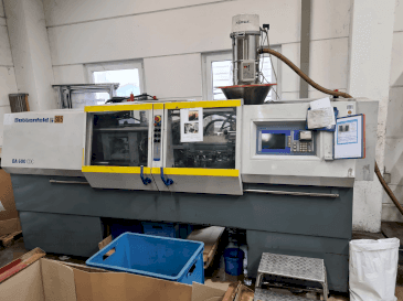 Front view of Battenfeld BA 600/200 CDC  machine