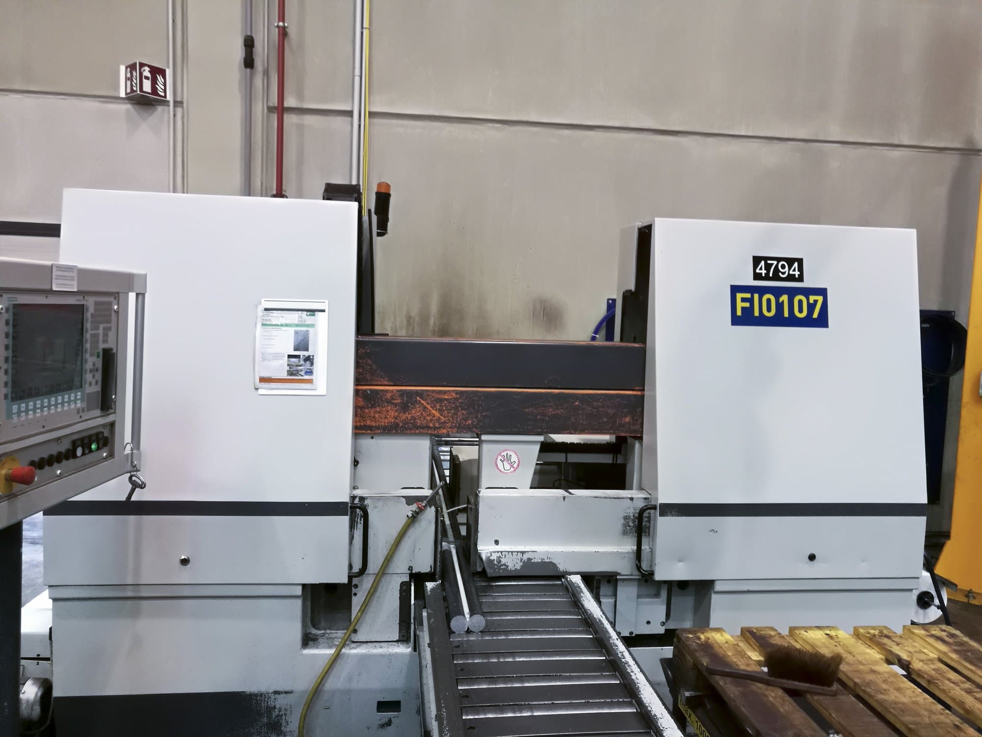 Front view of KASTO KASTOtec A 3 Machine