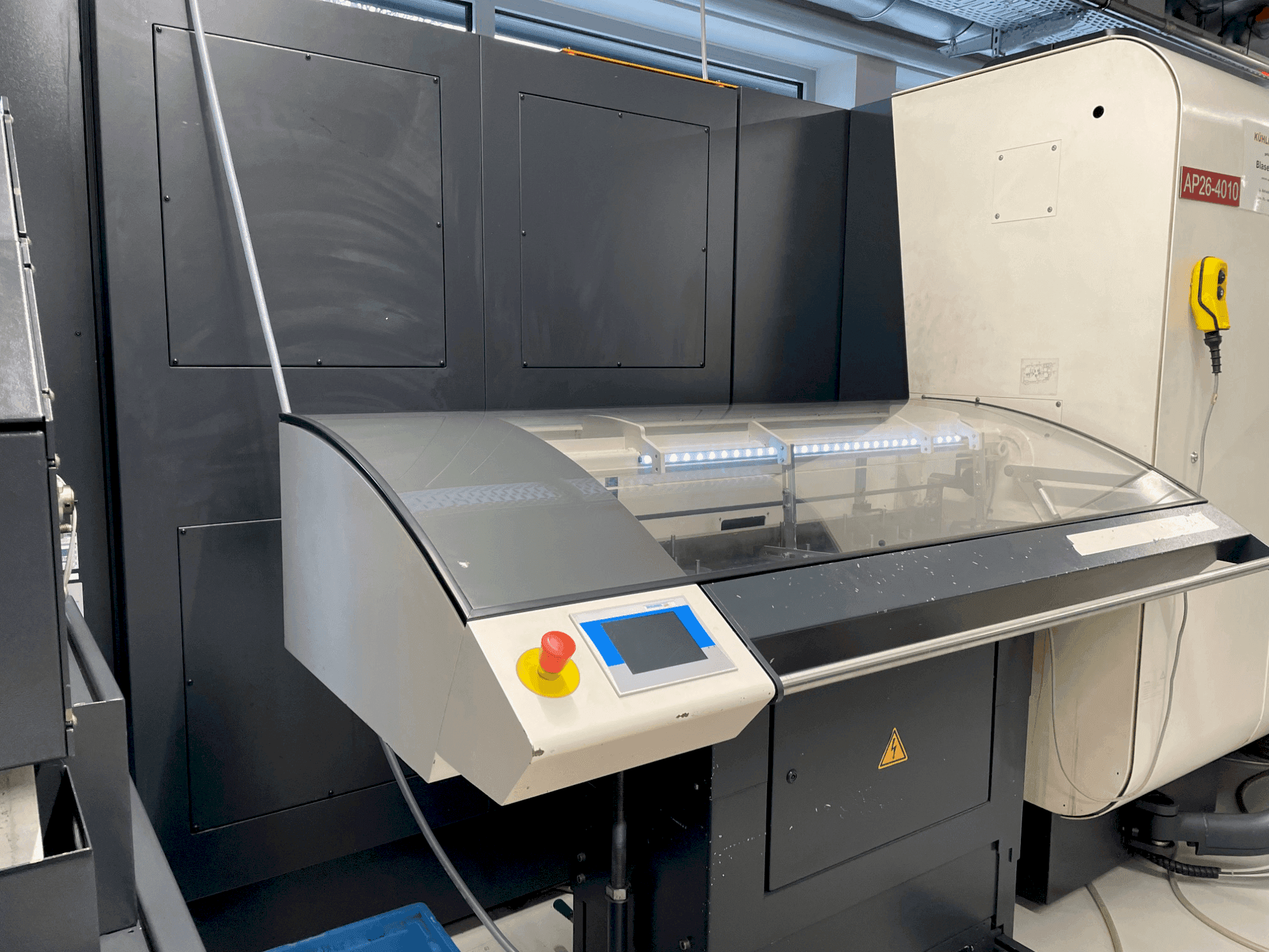 Front view of DMG Sprint 65 3 T machine