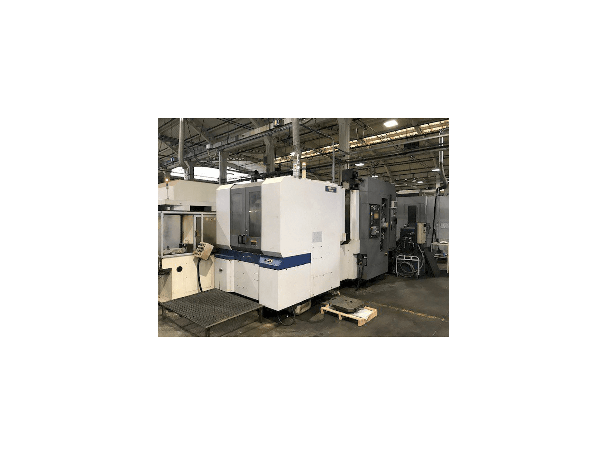 Front view of MORI SEIKI SH 5000 machine