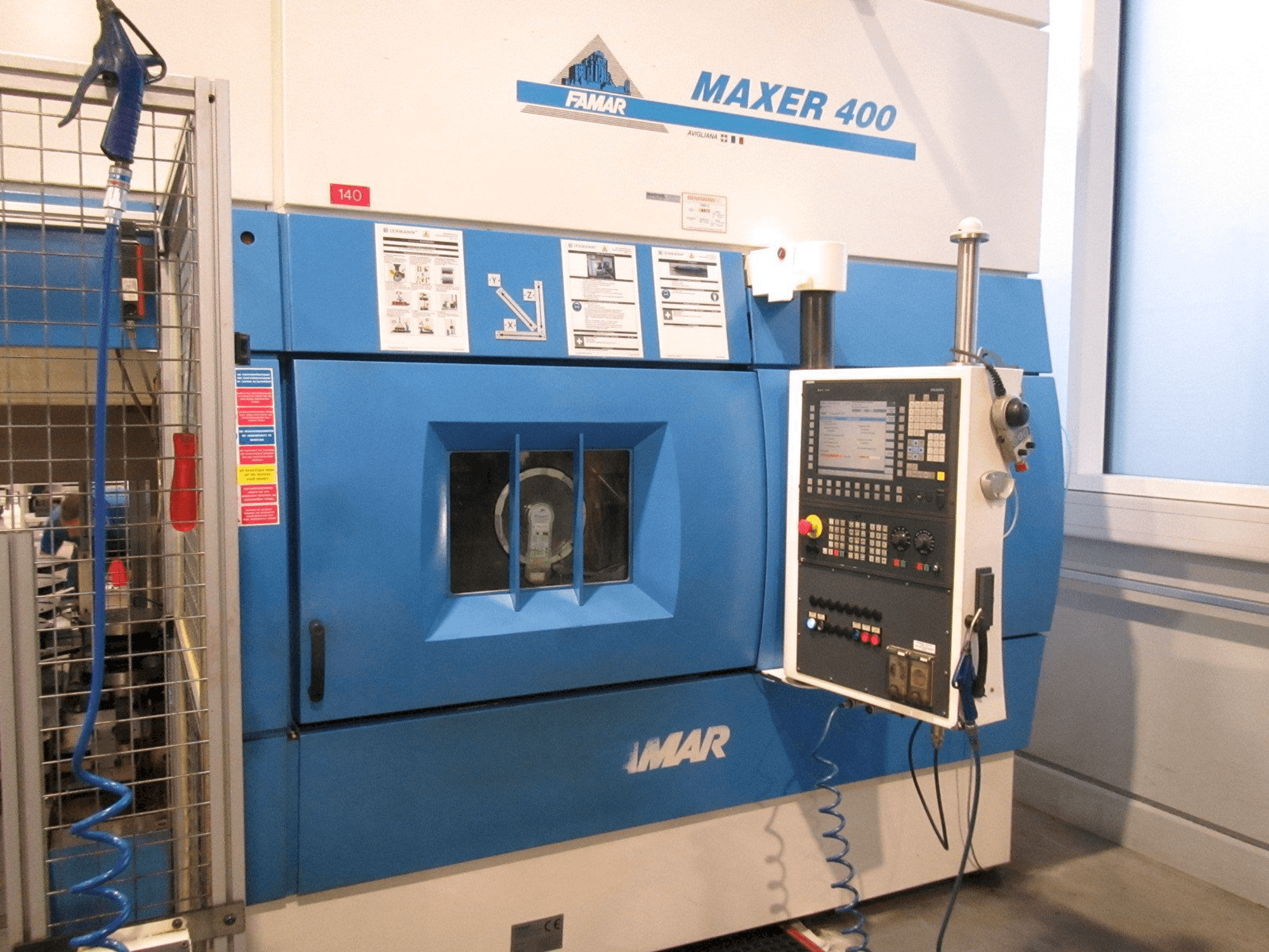Front view of Famar Maxer 400 machine