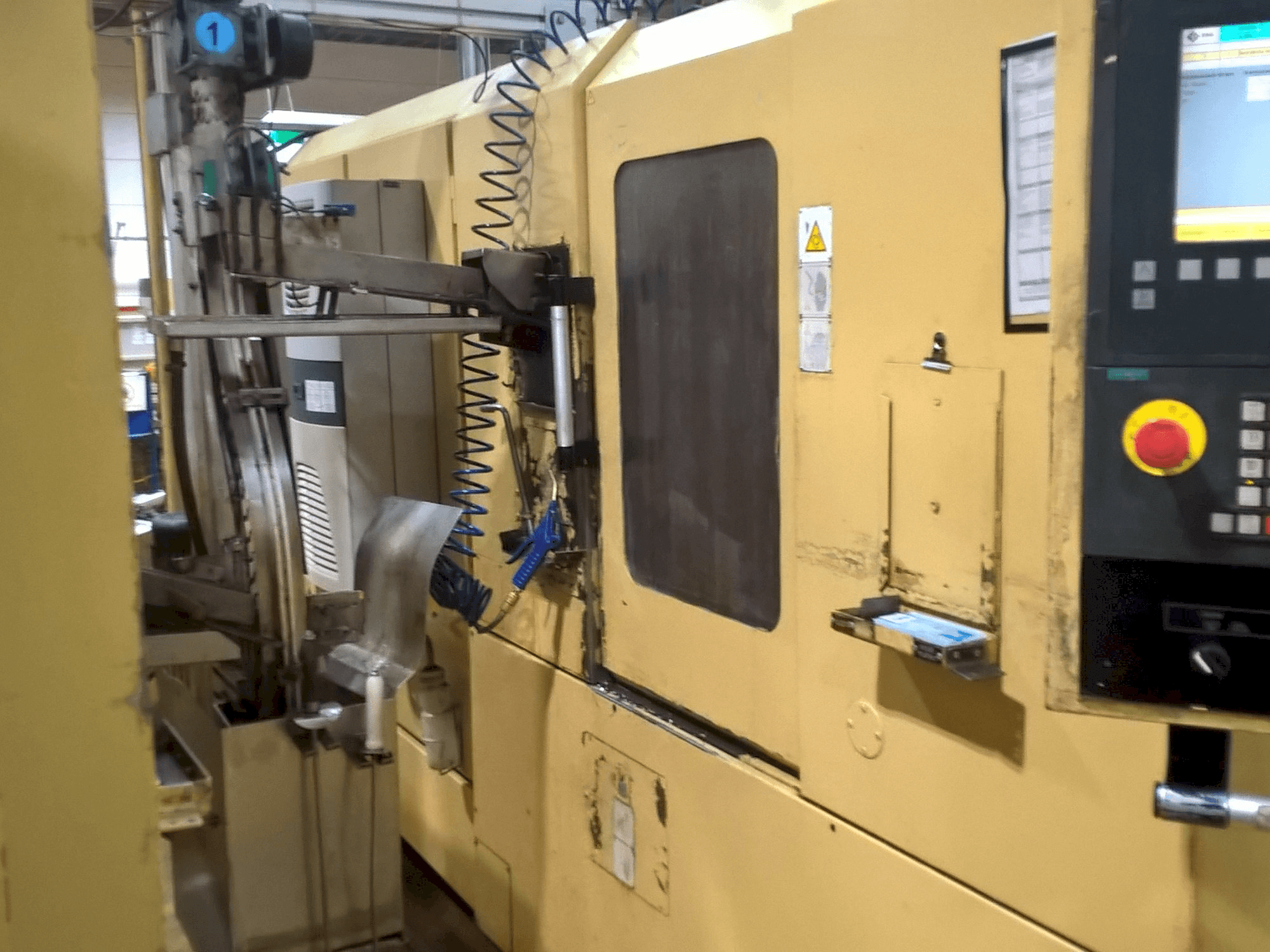 Right side view of TAJMAC-ZPS SAL 100/4 machine