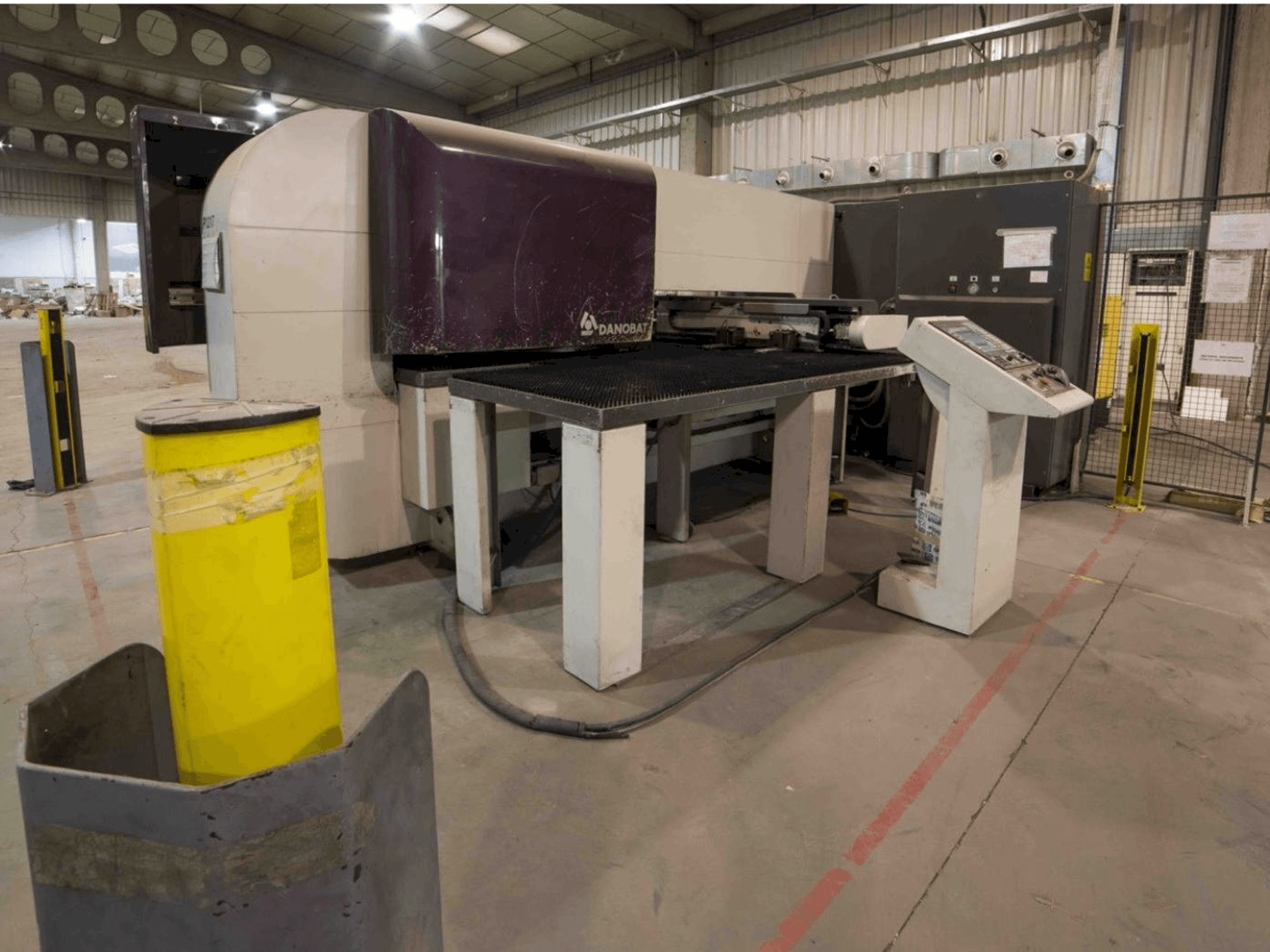 Front view of DANOBAT P1317 machine