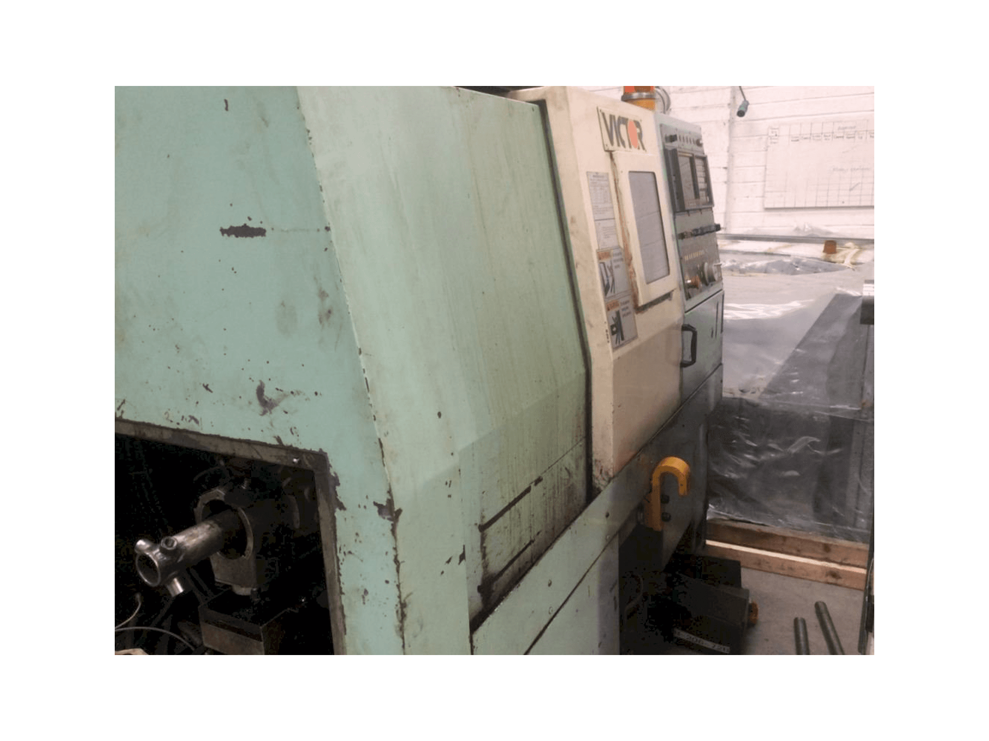 Front view of Victor VT Plus/15 machine